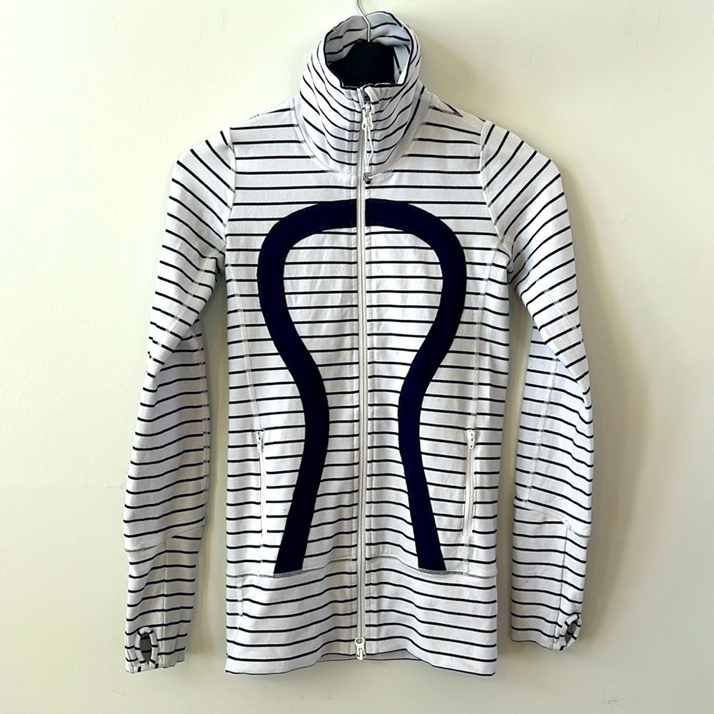 Lululemon in Stride Jacket in White and Navy, Size 2